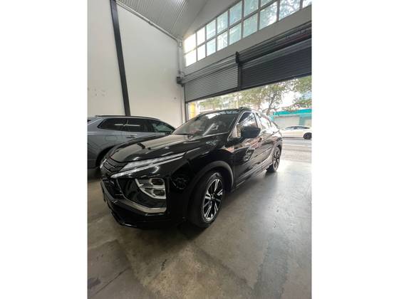 MITSUBISHI ECLIPSE CROSS 1.5 MIVEC TURBO GASOLINA HPE-S S-AWC CVT MITSUBISHI ECLIPSE CROSS 1.5 MIVEC TURBO GASOLINA HPE-S S-AWC CVT